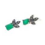 925 Sterling Silver Beautiful Design for Ladies in Leaf Shape with Green Stone